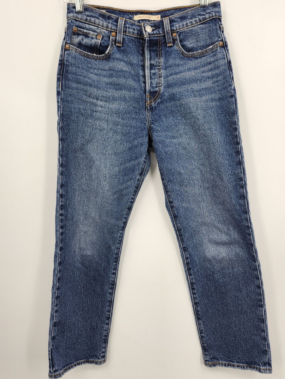 Levis Wedgie Straight Jeans Womens 26 High Rise Button Fly Blue Medium Wash